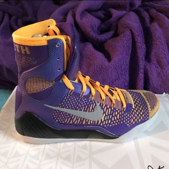 kobe 9 showtime